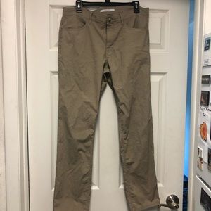 Men’s Perry Ellis Portfolio pants Size 33X32
